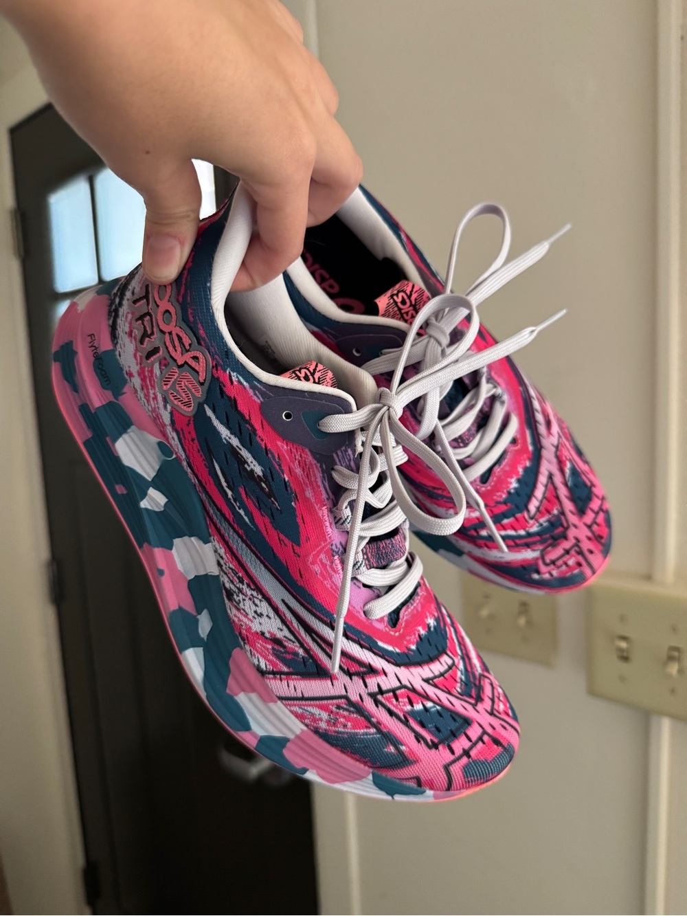 ASICS Noosa Tri 15 sneakers